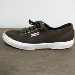 superga olive green